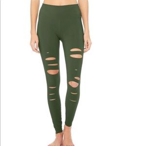 Alo Yoga Ripped Warrior leggings